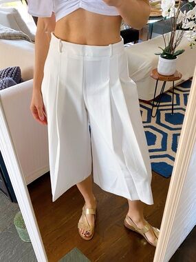 ZARA Women's White High-Waist Tailored Culottes Pant! 🤍